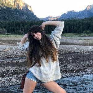 Meet your Posher, Bailey